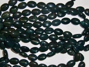 Yellow Green Bloodstone Oval Nuggets 13X18Mm