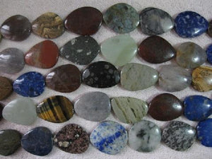 Mixed Stone Graduated Free Form 20-30Mm